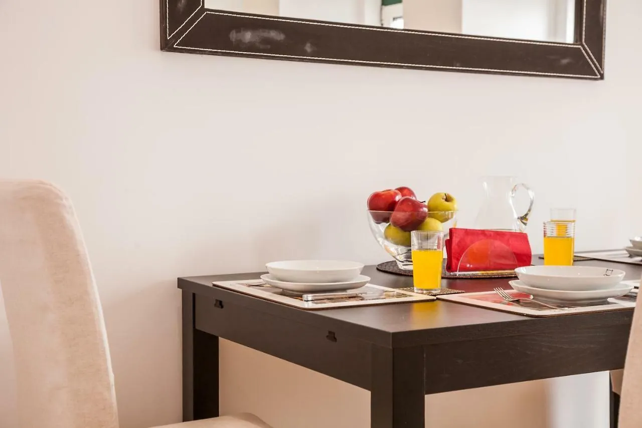 Altido Charming 1Br Apt With Workspace In Sao Bento Lisboa Portekiz