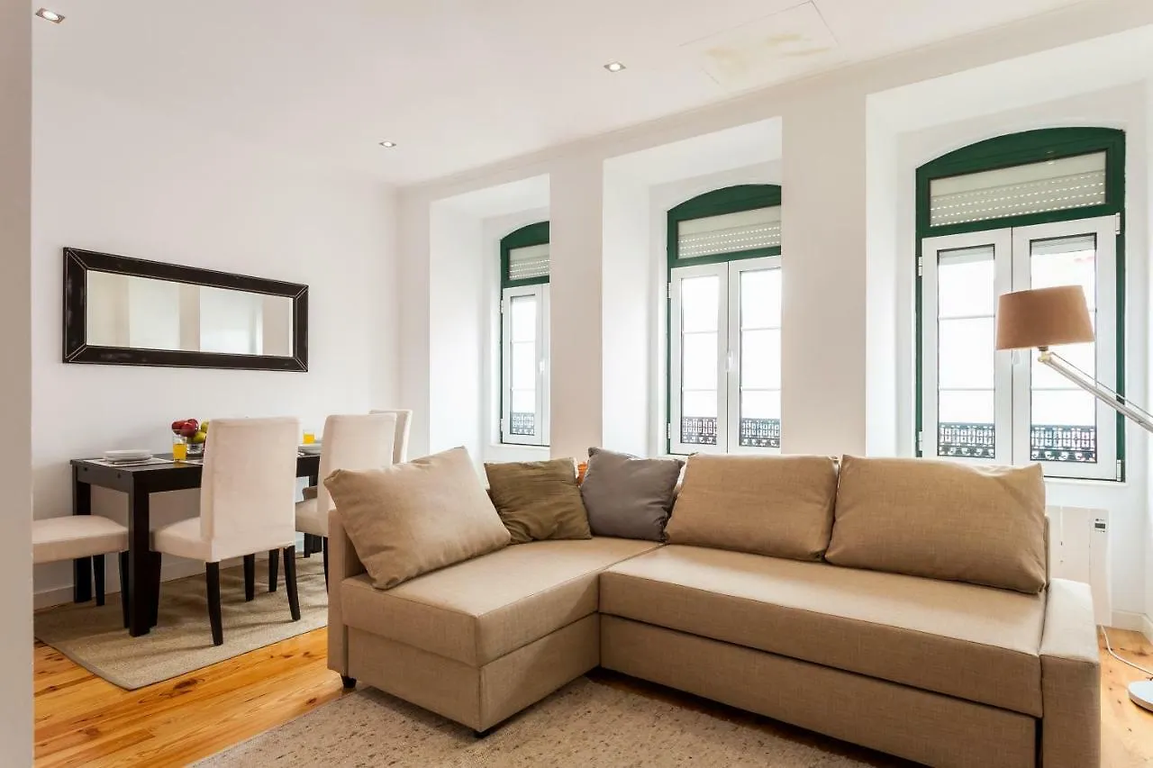 Altido Charming 1Br Apt With Workspace In Sao Bento Lisbon Apartment